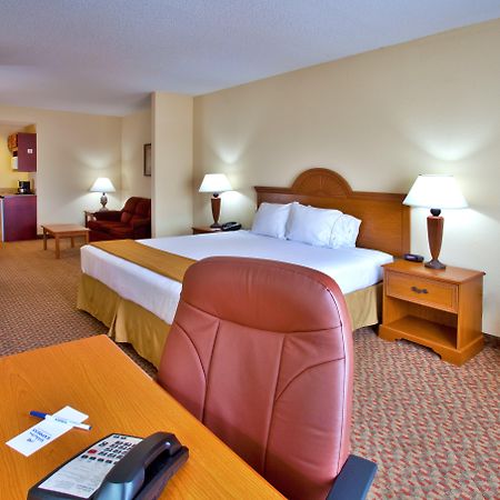 Holiday Inn Express - Spring Hill By Ihg Exterior photo